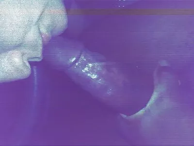 Interraciaal gebons op het bed gratis seksfilmpjes