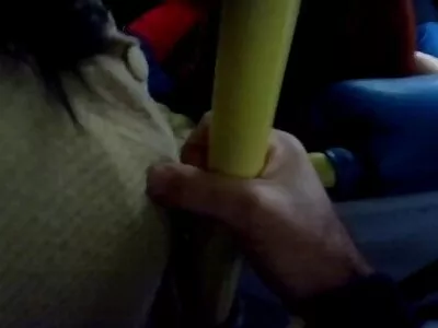 Blonde MILF met grote tieten pijpt gratis erotische filmpjes