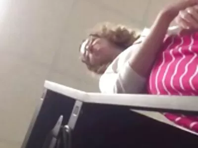Latina neemt een diepe pijpbeurt gratis erotische films POV