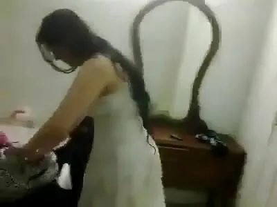 Sperma op haar ronde tieten harde sex filmpjes
