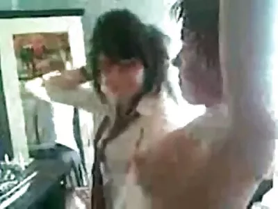 Harige kut bespoten met cum gratis xxx filmpjes