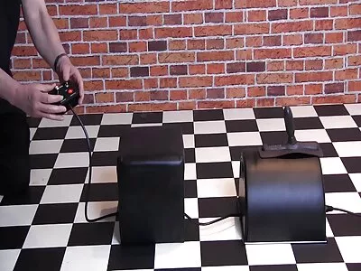 Tiener porno films nl brunette probeert een grote lul te zuigen