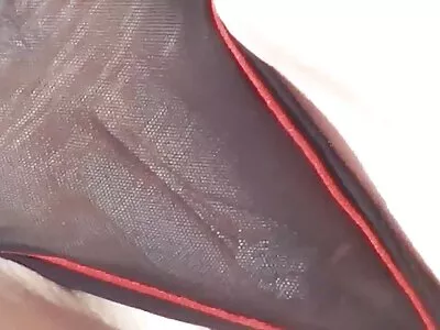 Een blondine krijgt een cumshot gratis erotische film in haar gezicht