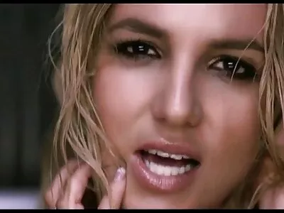 Hete vlaamse sex filmpjes meid flitst met haar fijne roze snatch