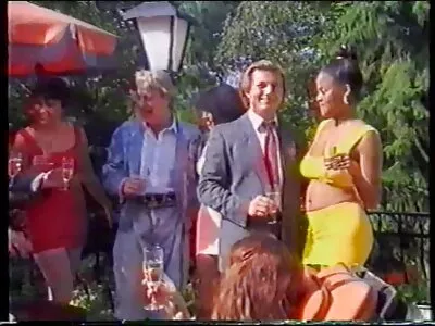 Je moet van haar harde tepels free seks filmpjes houden