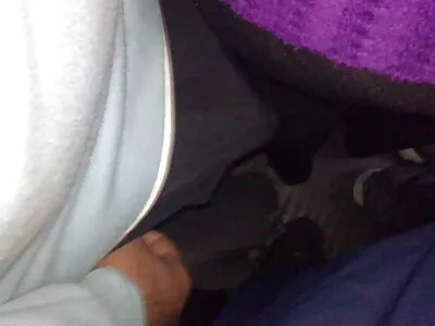 Babe met grote elastische kont springt op lul tiener sex films